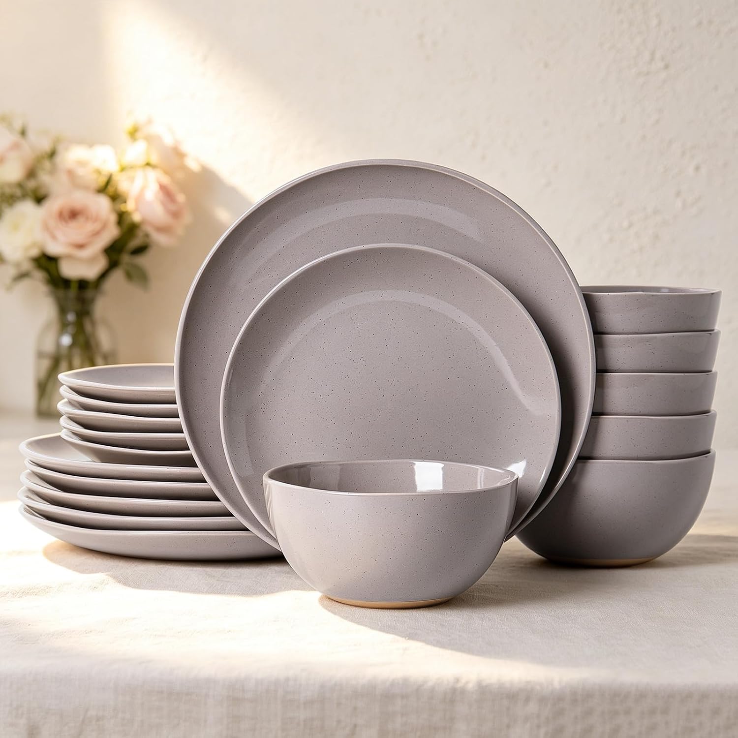 Dinnerware Sets for 6, 18 Pieces Stoneware Plates and Bowls Sets, Dishwasher&Microwave Safe,Modern Minimalist Tableware for Everyday Use, Grey